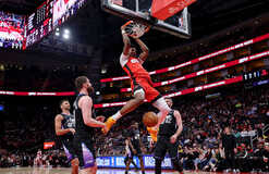 НБА: Юта з Михайлюком поступилася Х'юстону, Сан-Антоніо здолав Детройт, Сакраменто перервав серію поразок