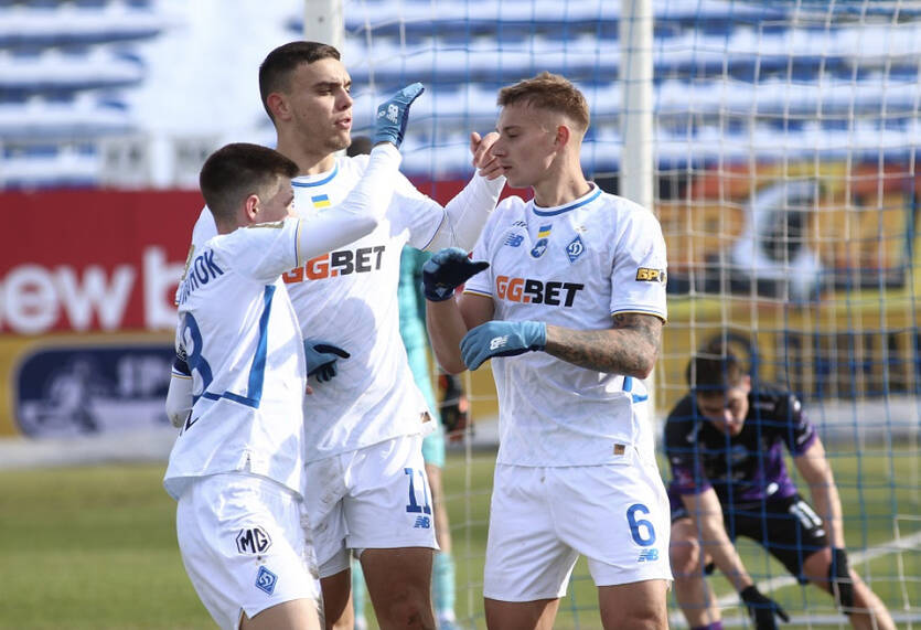 Динамо розгромило Епіцентр / ФК Динамо Киев