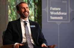 Саутгейт откровенно оценил возможность работы в АПЛ