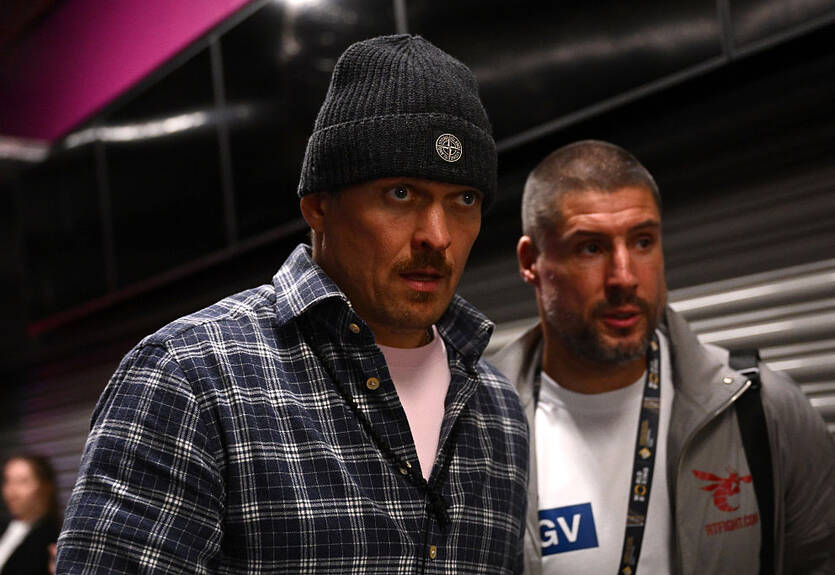 Усик відреагував на поєдинок із Верховеном