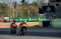 Акоста выиграл первый спринт сезона MotoGP Акоста выиграл первый спринт сезона MotoGP