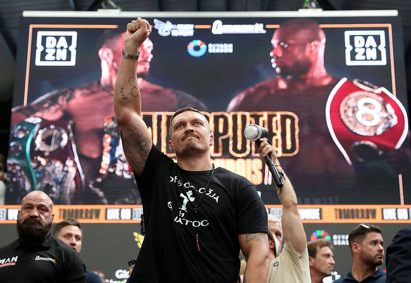 Уоррен объяснил, зачем Усику бой с Верховеном