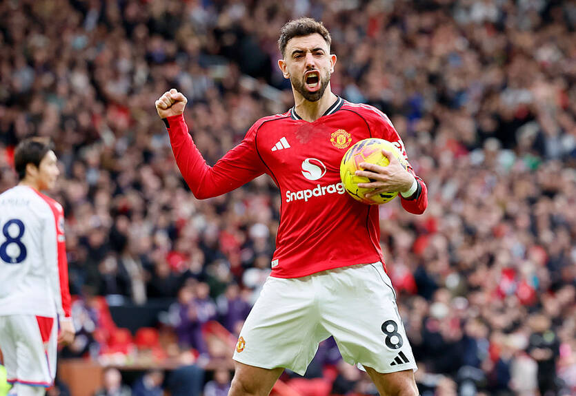 Манчестер Юнайтед обыграл Кристал Пэлас и поднял в топ-3