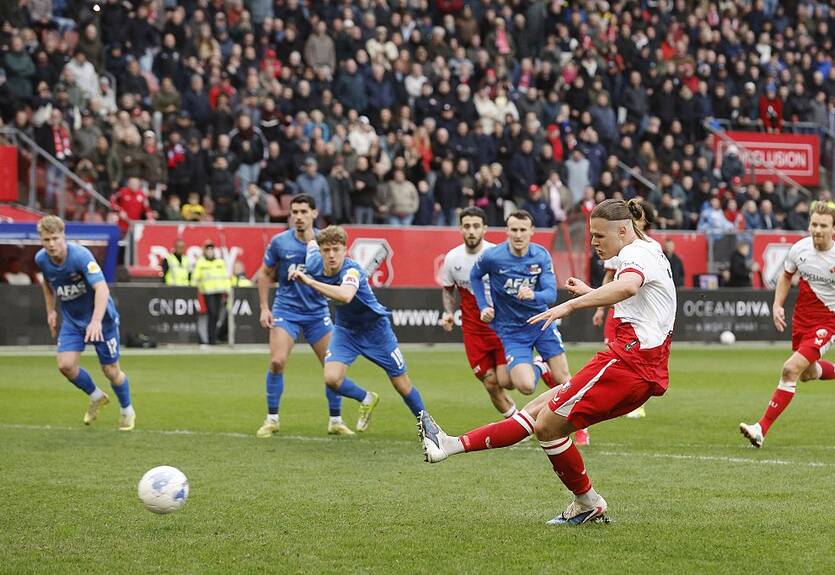 Український форвард відзначився дебютним голом за нідерландську команду