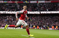 Арсенал повторил рекорд лиги по голам с угловых