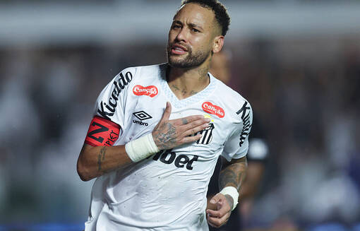 Против Неймара подапла иск его повар