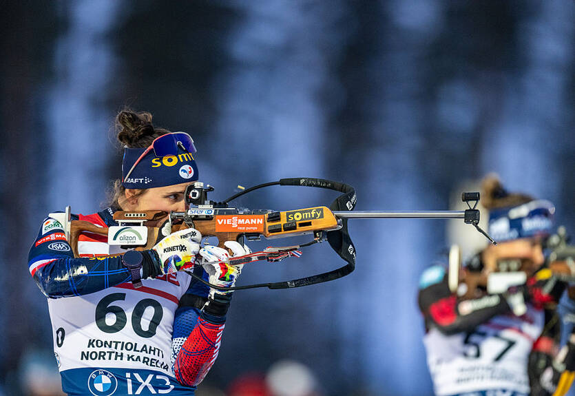 Симон одержала победу в женском масс-старте в Контиолахти