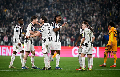 Ювентус разгромил аутсайдера Серии А