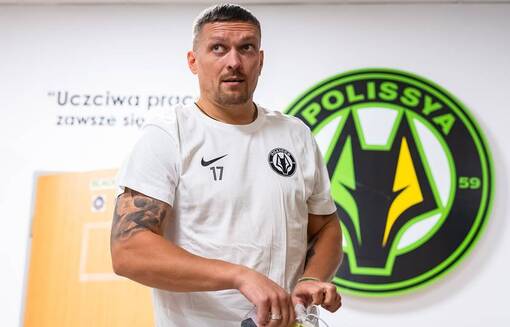 "Вы убиваете футбол": Усик решил присоединиться к критике судейства в матче Полесье - Динамо