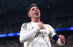 Хет-трик Вальверде принес Реалу уверенную победу над Манчестер Сити