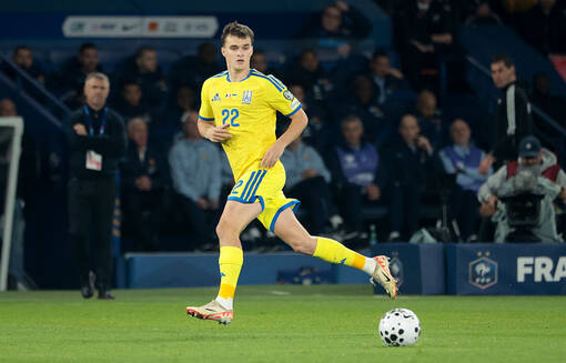 Манчестер Юнайтед и Челси заинтересованы игроком сборной Украины