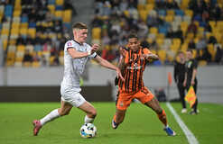 Шахтер за счет пенальти смог обыграть Металлист 1925