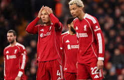 Тоттенхэм прервал серию поражений на Энфилде