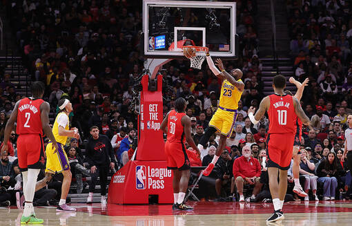 НБА: Лейкерс обіграли Г'юстон, Бостон впорався з Фініксом