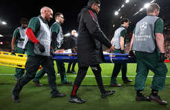 Тяжелые травмы у Галатасарая. Осимхен и Ланг получили повреждения в ЛЧ