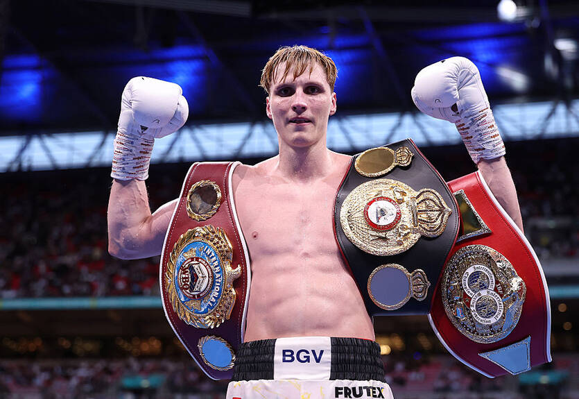 Лапин за минуту остановил латвийского соперника Лапин за минуту остановил латвийского соперника