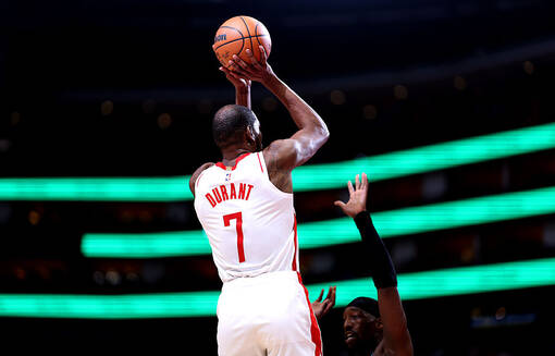 Дюрант обогнал Джордана в списке лучших бомбардиров Дюрант обогнал Джордана в списке лучших бомбардиров