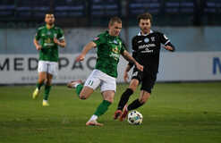 Карпаты уверенно разгромили Оболонь