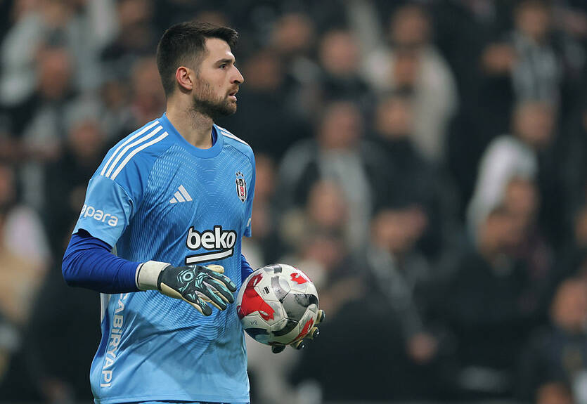 Туран хоче замінити Різника своїм співвітчизником