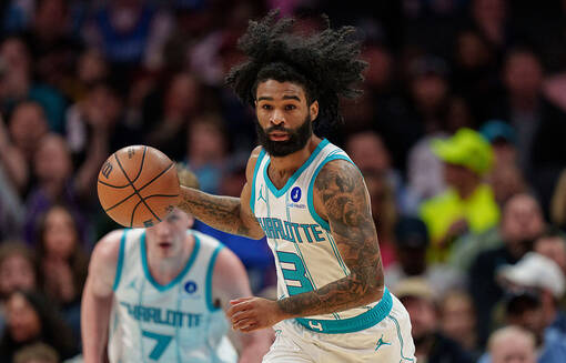 НБА: Шарлотт выиграл Сакраменто, Финикс уступил Денверу