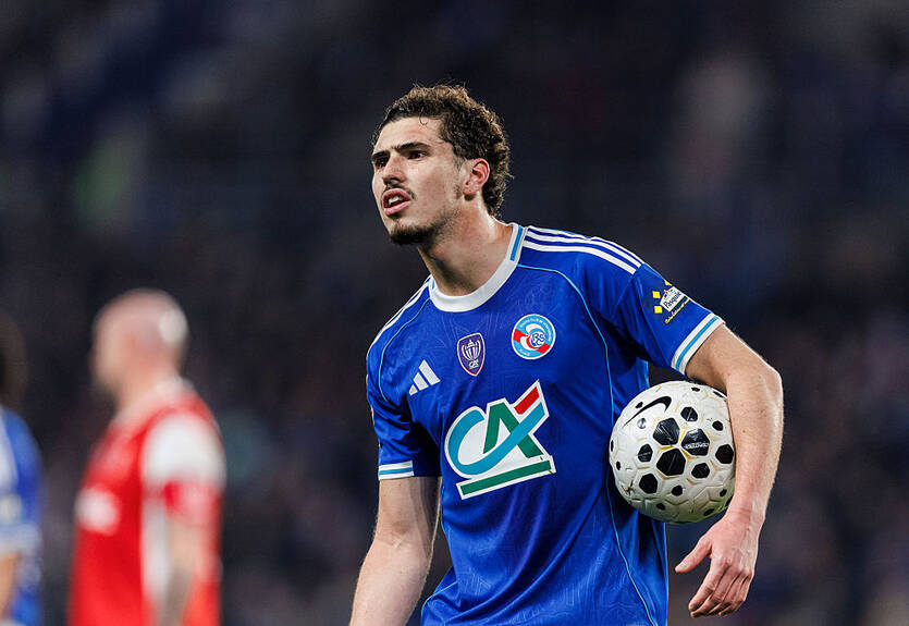 Аргентинский форвард получил тяжелую травму и не поможет сборной на ЧМ-2026 Аргентинский форвард получил тяжелую травму и не поможет сборной на ЧМ-2026