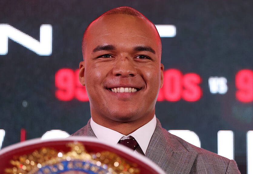 Чемпіон світу за версією WBO розповів, з ким хотів би битися - з Усиком чи Ітаумою