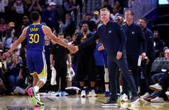 Главный тренер Голден Стейт высказался о сроках возвращения Карри