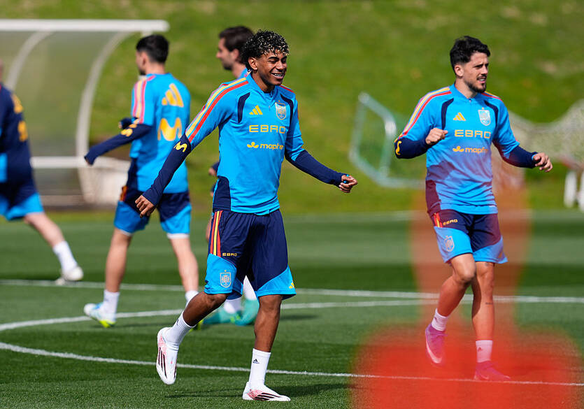 Ламин Ямаль / Getty Images