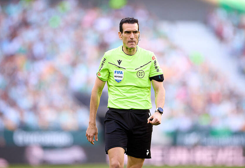 Оголошено склад арбітрів на матч Україна – Албанія