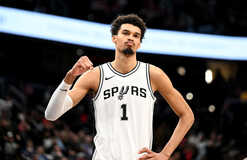 Лидер Сперс выдал один из самых быстрых дабл-даблов в истории Лидер Сперс выдал один из самых быстрых дабл-даблов в истории