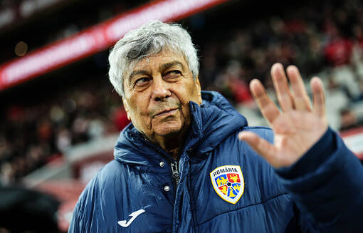 Луческу офіційно завершив роботу зі збірною Румунії