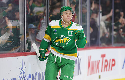 НХЛ: Тампа забила 6 шайб Питтсбургу, Миннесота обыграла Ванкувер