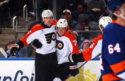 НХЛ: Сент-Луис забросил 6 шайб, Айлендерс проиграли Филадельфии