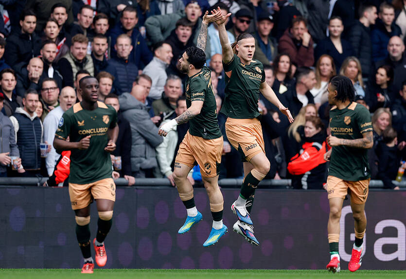 Степанов забил в третьем подряд матче чемпионата Нидерландов