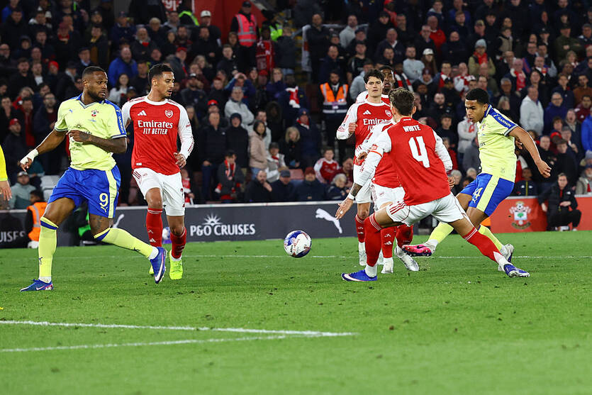 Саутгемптон обыграл Арсенал / Getty Images