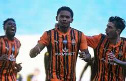 Шахтер с нереализованным пенальти разгромил Рух