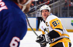 Кросби повторил достижение Дионна и Фрэнсиса