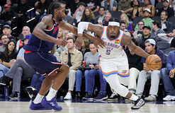 НБА: Оклахома уверенно справиться с Клипперс, Детройт переиграл Милуоки НБА: Оклахома уверенно справиться с Клипперс, Детройт переиграл Милуоки