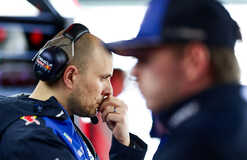 Макларен подписывает инженера Макса Ферстаппена