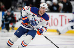 Новое достижения Макдэвида в регулярке