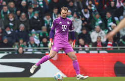 Нойер признан игроком недели в Лиге чемпионов