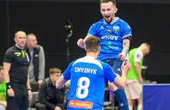 ХИТ и Кардинал вышли в финал Кубка Украины по футзалу