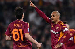 Хет-трик Малена принес Роме разгромную победу над аутсайдером Серии А