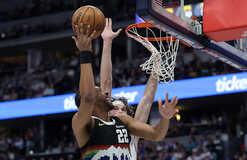 НБА: Денвер разгромил Оклахому, Кливленд уступил Атланте