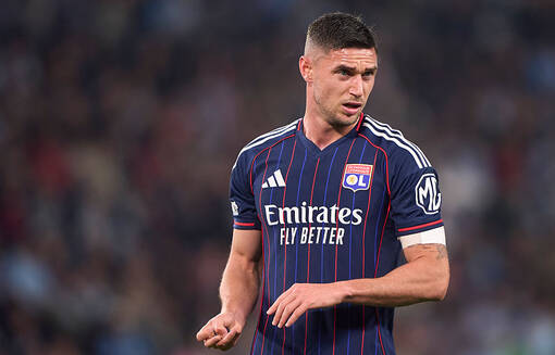 Лион определился с будущим Яремчука