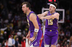 Стали известны сроки восстановления звезд Лейкерс перед плей-офф НБА Стали известны сроки восстановления звезд Лейкерс перед плей-офф НБА