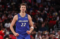 Лидер Орландо травмировался в концовке плей-ин против Сиксерс