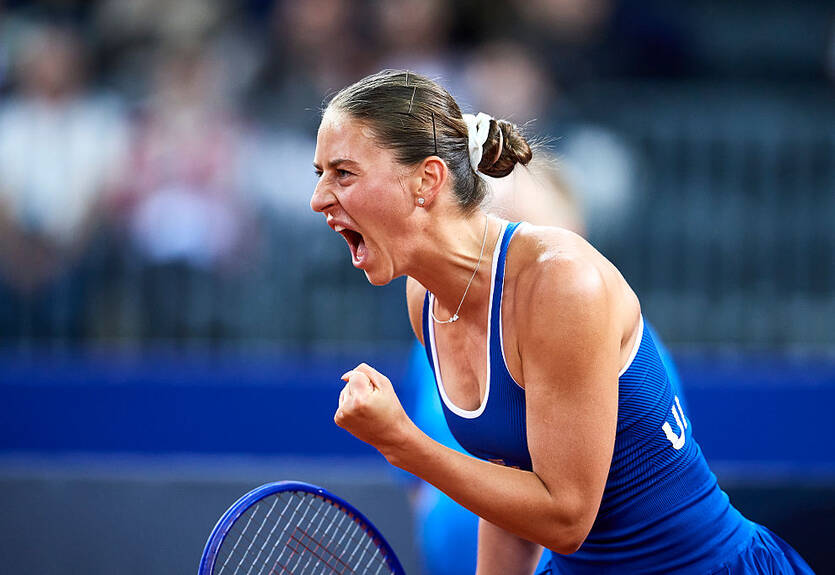 Две украинки впервые в истории разыграют трофей турнира WTA