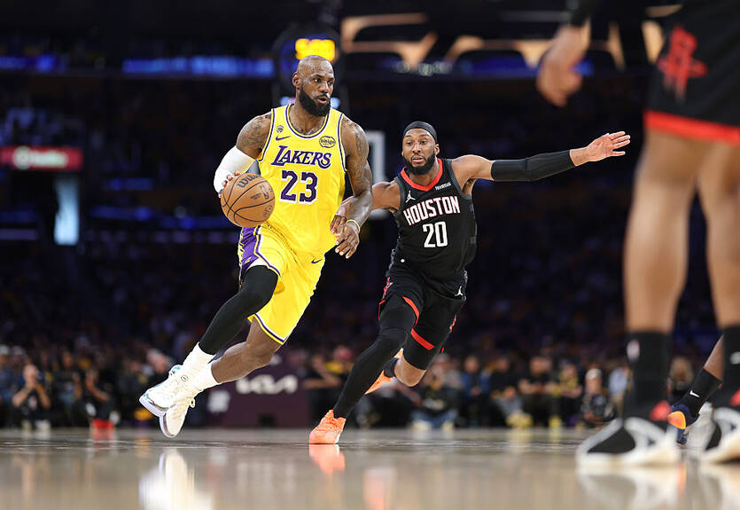 Плей-оф НБА: Лейкерс обіграли Х'юстон, Міннесота програла Денверу