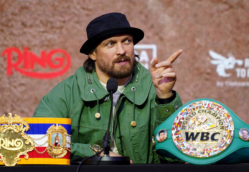 Усик готов к трём последним боям. Что будет с трилогией против Фьюри?